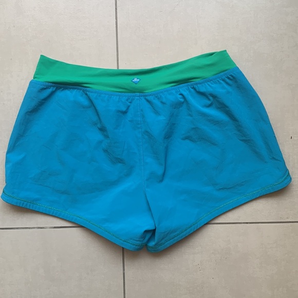 Prana Millie Board Shorts Size Medium - Picture 6 of 6